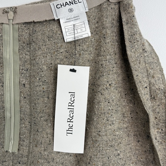 CHANEL Pencil Skirt Beige Knee Length Size 38 100% Cashmere Designer Classic - Picture 5 of 13
